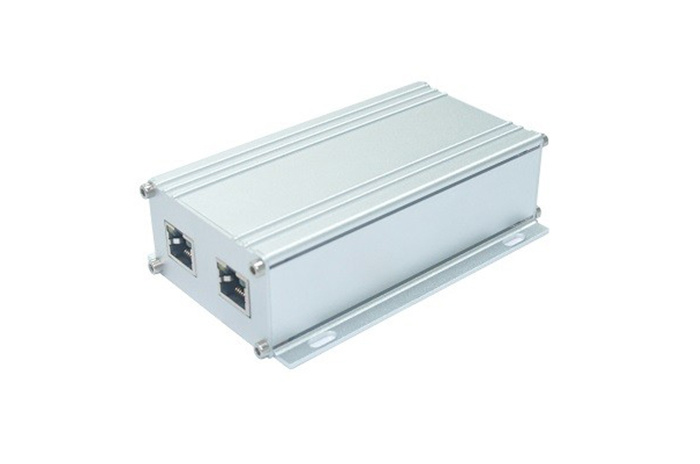 PX102-bt: A wall-mounted Gigabit PoE extender with one input and two outputs